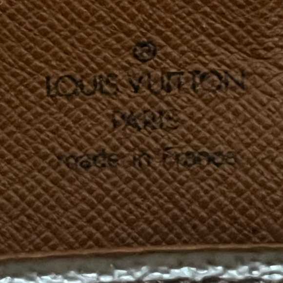Louis Vuitton Monogram Canvas Small Saint Cloud Crossbody Bag - Picture 7 of 17